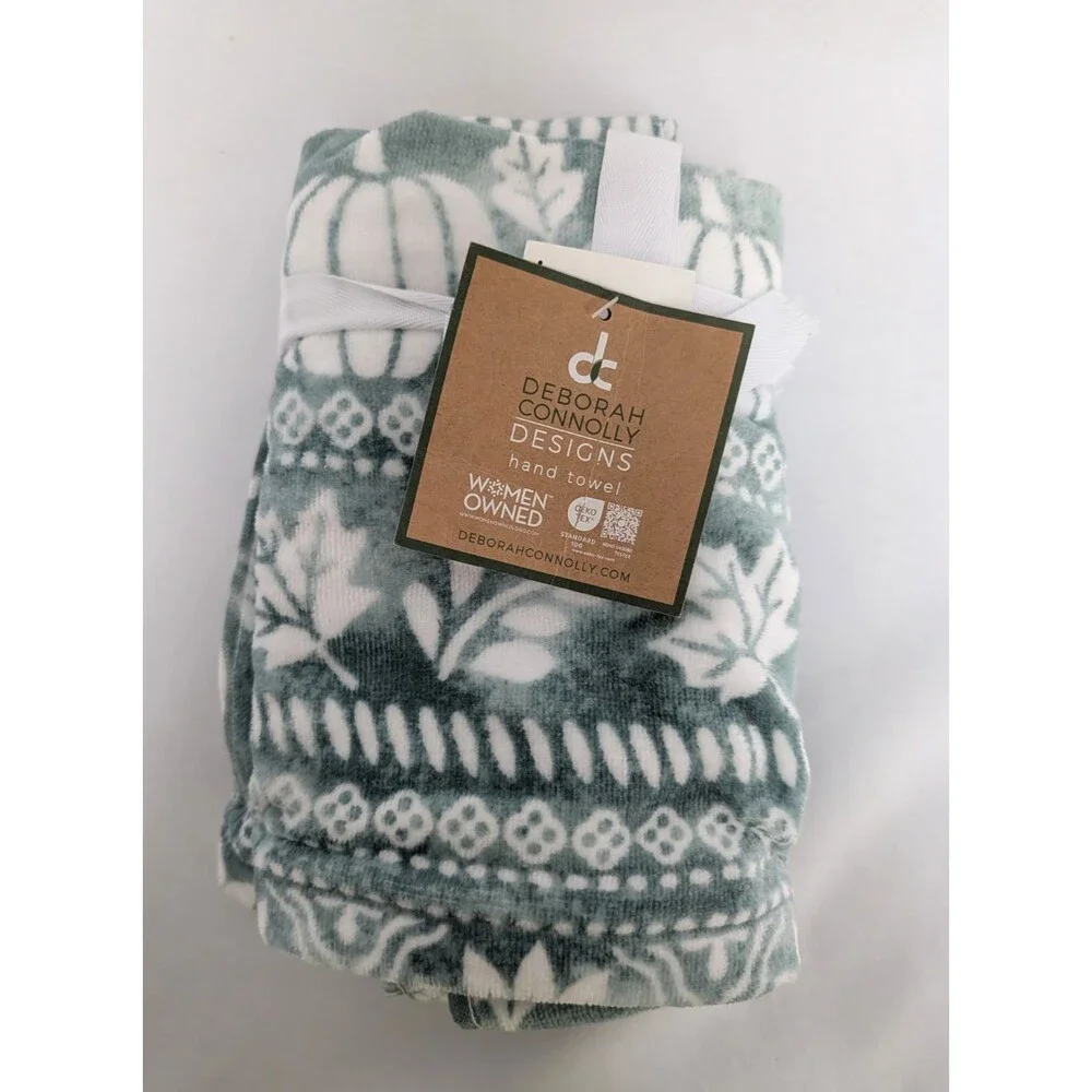 Deborah Connolly Designs 2 Hand Towels Pumpkin Green White Design NEW
